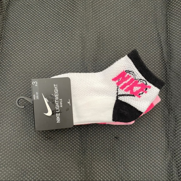 Nike Socks For Girls - Pack of 3 - Picture 1 of 9